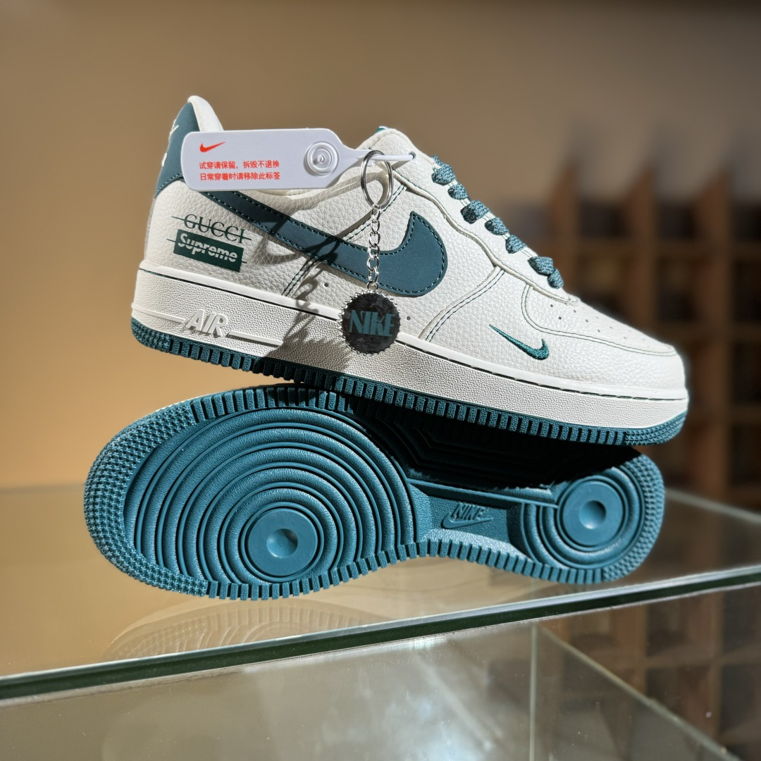 260 Nike Air Force 1'07 Low 联名 湖水蓝 空军一号低帮休闲板鞋 KJ1688-005-Chinese UA Cheap High Quatity Brand Clothes Bags handbags Sneakers wholesale wholesaler seller from China Factory suppliers Fashion Clothing Shoes best Quality Beautiful Price 260 Nike Air Force 1'07 Low 联名 湖水蓝 空军一号低帮休闲板鞋 KJ1688-005