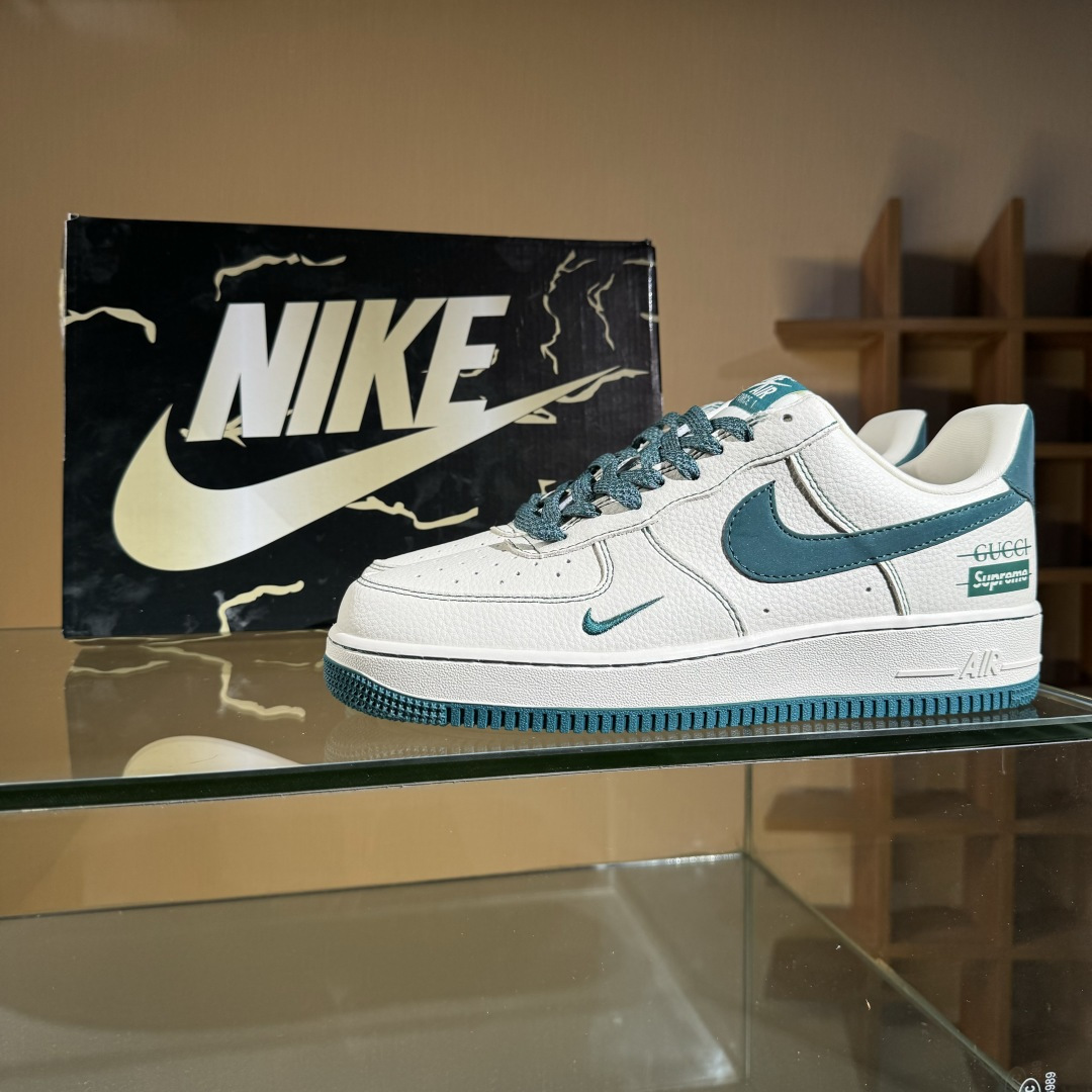 260 Nike Air Force 1'07 Low 联名 湖水蓝 空军一号低帮休闲板鞋 KJ1688-005-Chinese UA Cheap High Quatity Brand Clothes Bags handbags Sneakers wholesale wholesaler seller from China Factory suppliers Fashion Clothing Shoes best Quality Beautiful Price 260 Nike Air Force 1'07 Low 联名 湖水蓝 空军一号低帮休闲板鞋 KJ1688-005