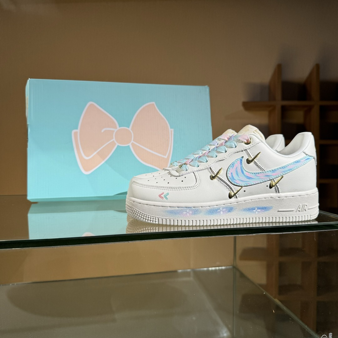 260 Nike Air Force 1'07 Low ”Monet Impression” 手绘涂鸦 莫奈印象 空军一号定制休闲板鞋 FV3654-211-Chinese UA Cheap High Quatity Brand Clothes Bags handbags Sneakers wholesale wholesaler seller from China Factory suppliers Fashion Clothing Shoes best Quality Beautiful Price 260 Nike Air Force 1'07 Low ”Monet Impression” 手绘涂鸦 莫奈印象 空军一号定制休闲板鞋 FV3654-211