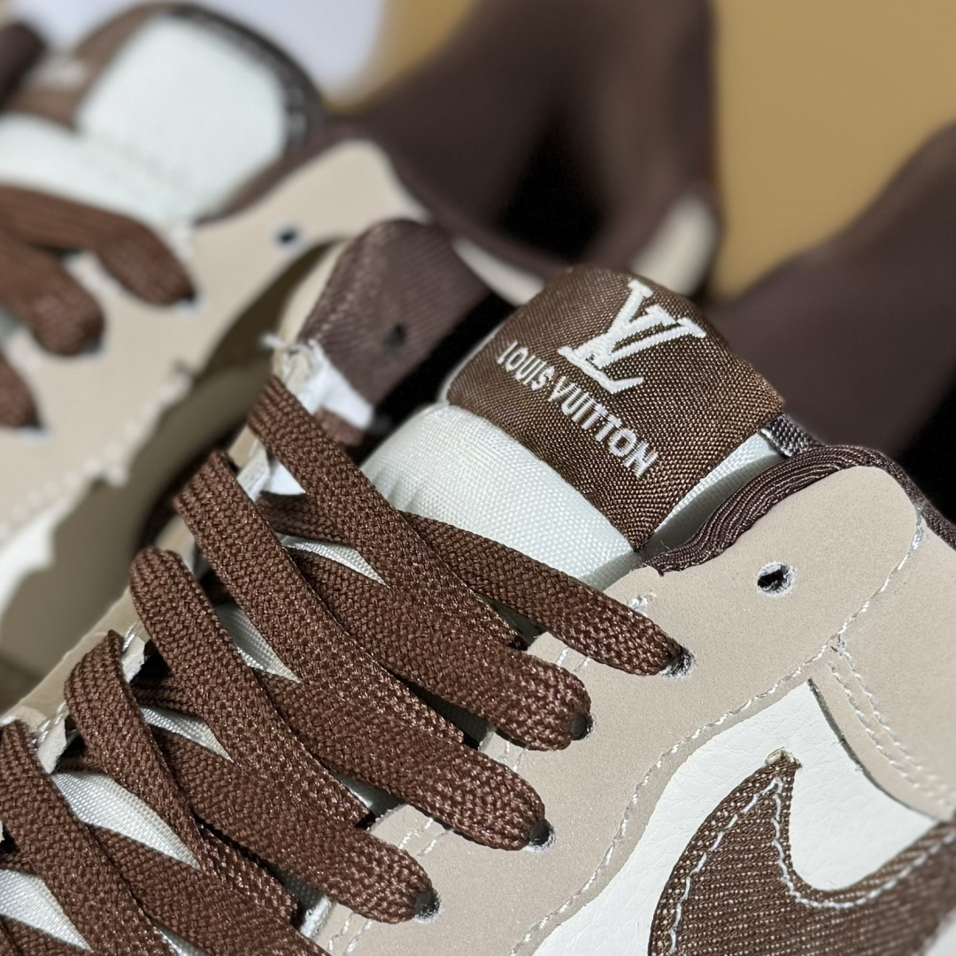 260 Nike Air Force 1'07 Low LV联名 棕布勾 空军一号低帮休闲板鞋 KK1988-091-Chinese UA Cheap High Quatity Brand Clothes Bags handbags Sneakers wholesale wholesaler seller from China Factory suppliers Fashion Clothing Shoes best Quality Beautiful Price 260 Nike Air Force 1'07 Low LV联名 棕布勾 空军一号低帮休闲板鞋 KK1988-091