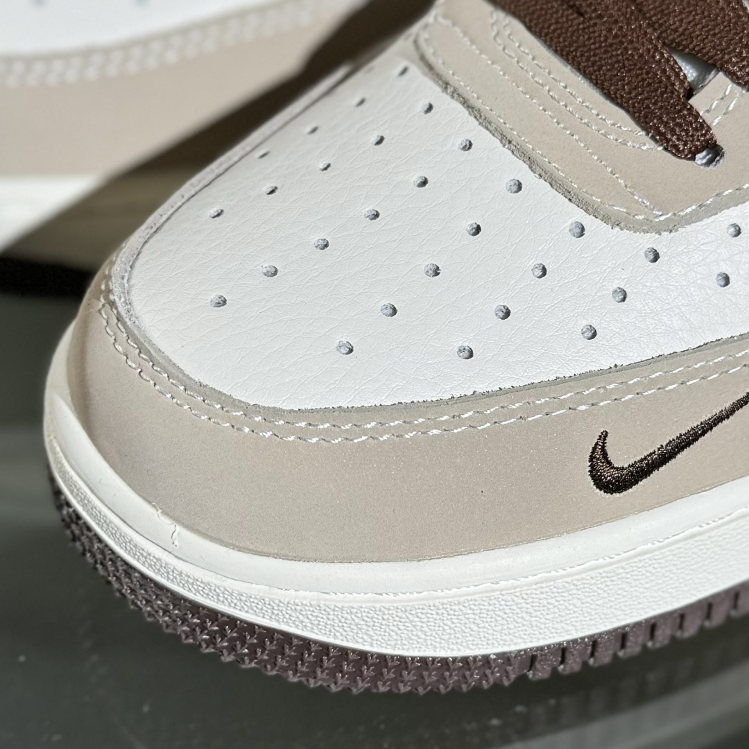 260 Nike Air Force 1'07 Low LV联名 棕布勾 空军一号低帮休闲板鞋 KK1988-091-Chinese UA Cheap High Quatity Brand Clothes Bags handbags Sneakers wholesale wholesaler seller from China Factory suppliers Fashion Clothing Shoes best Quality Beautiful Price 260 Nike Air Force 1'07 Low LV联名 棕布勾 空军一号低帮休闲板鞋 KK1988-091
