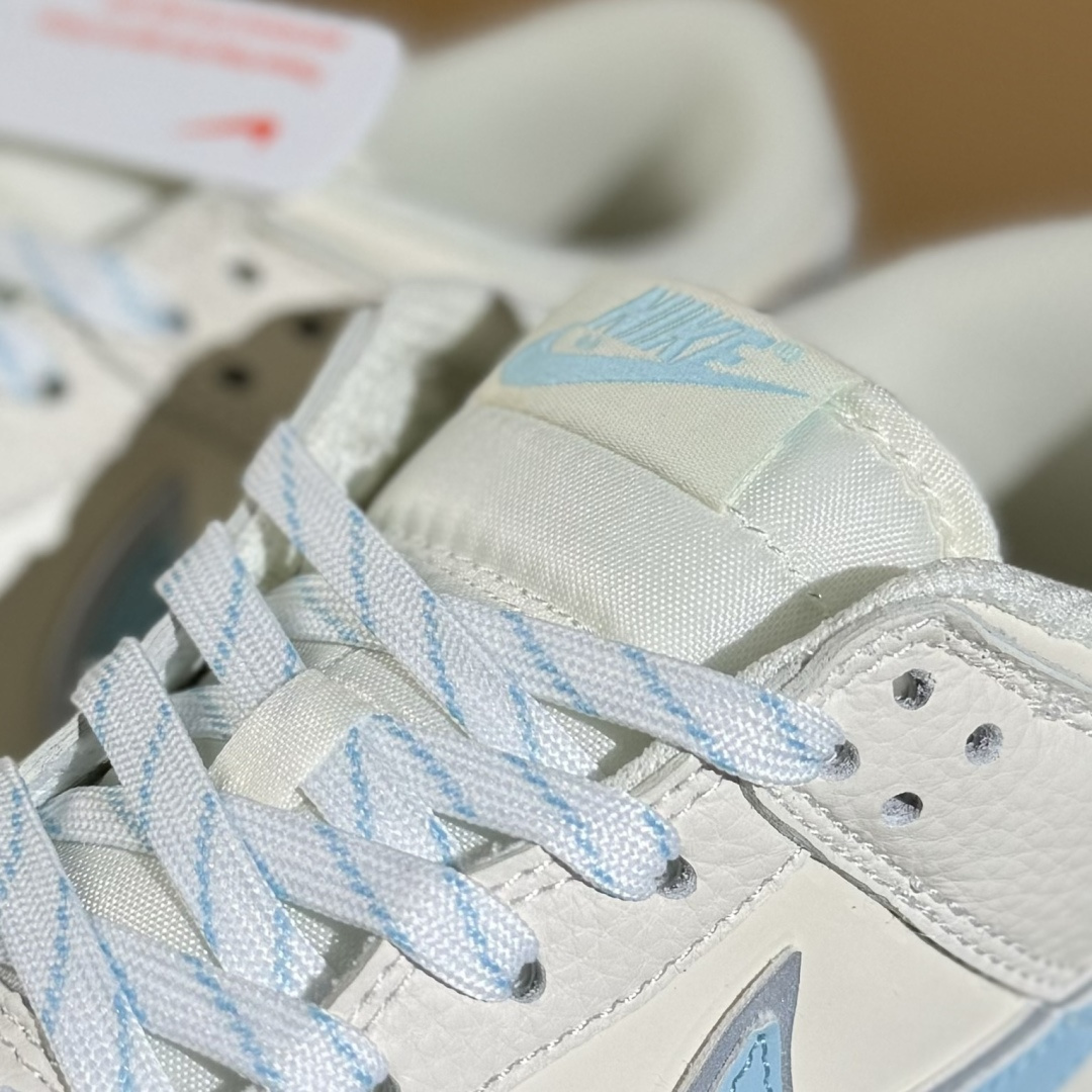 280 Nike SB Dunk Low LV联名 米白浅蓝 周年高端定制 低帮休闲板鞋 KK1333-048-Chinese UA Cheap High Quatity Brand Clothes Bags handbags Sneakers wholesale wholesaler seller from China Factory suppliers Fashion Clothing Shoes best Quality Beautiful Price 280 Nike SB Dunk Low LV联名 米白浅蓝 周年高端定制 低帮休闲板鞋 KK1333-048