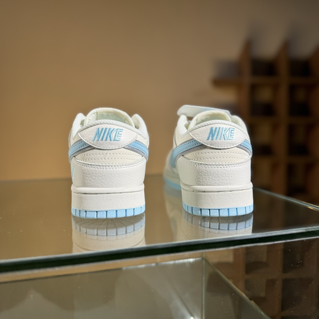 280 Nike SB Dunk Low LV联名 米白浅蓝 周年高端定制 低帮休闲板鞋 KK1333-048-Chinese UA Cheap High Quatity Brand Clothes Bags handbags Sneakers wholesale wholesaler seller from China Factory suppliers Fashion Clothing Shoes best Quality Beautiful Price 280 Nike SB Dunk Low LV联名 米白浅蓝 周年高端定制 低帮休闲板鞋 KK1333-048