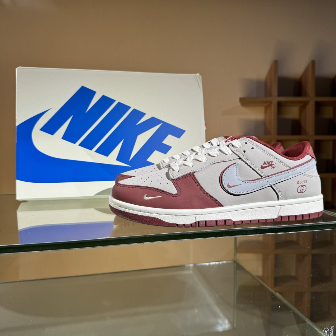 280 Nike SB Dunk Low x GUCCI 红灰小勾 XY2026-157-Chinese UA Cheap High Quatity Brand Clothes Bags handbags Sneakers wholesale wholesaler seller from China Factory suppliers Fashion Clothing Shoes best Quality Beautiful Price 280 Nike SB Dunk Low x GUCCI 红灰小勾 XY2026-157