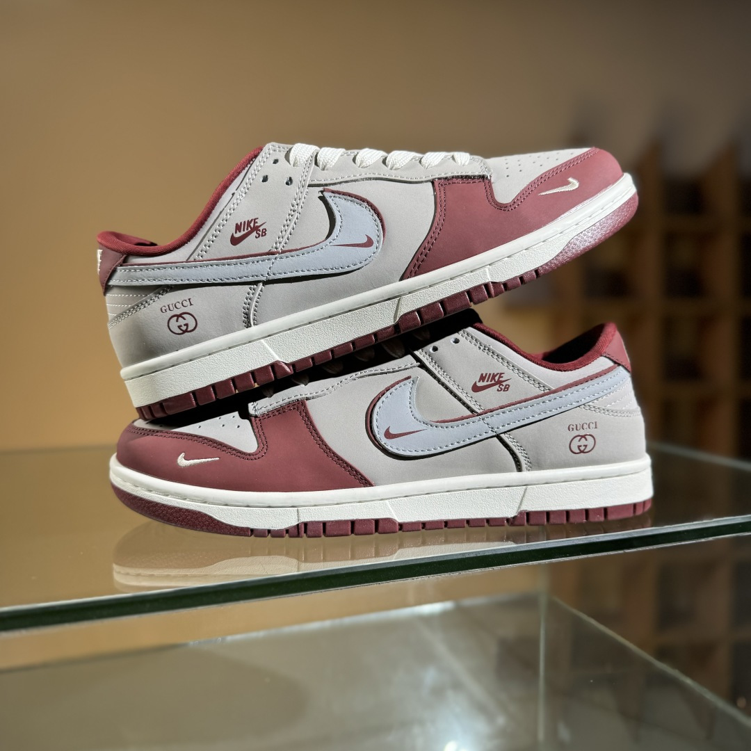 280 Nike SB Dunk Low x GUCCI 红灰小勾 XY2026-157-Chinese UA Cheap High Quatity Brand Clothes Bags handbags Sneakers wholesale wholesaler seller from China Factory suppliers Fashion Clothing Shoes best Quality Beautiful Price 280 Nike SB Dunk Low x GUCCI 红灰小勾 XY2026-157