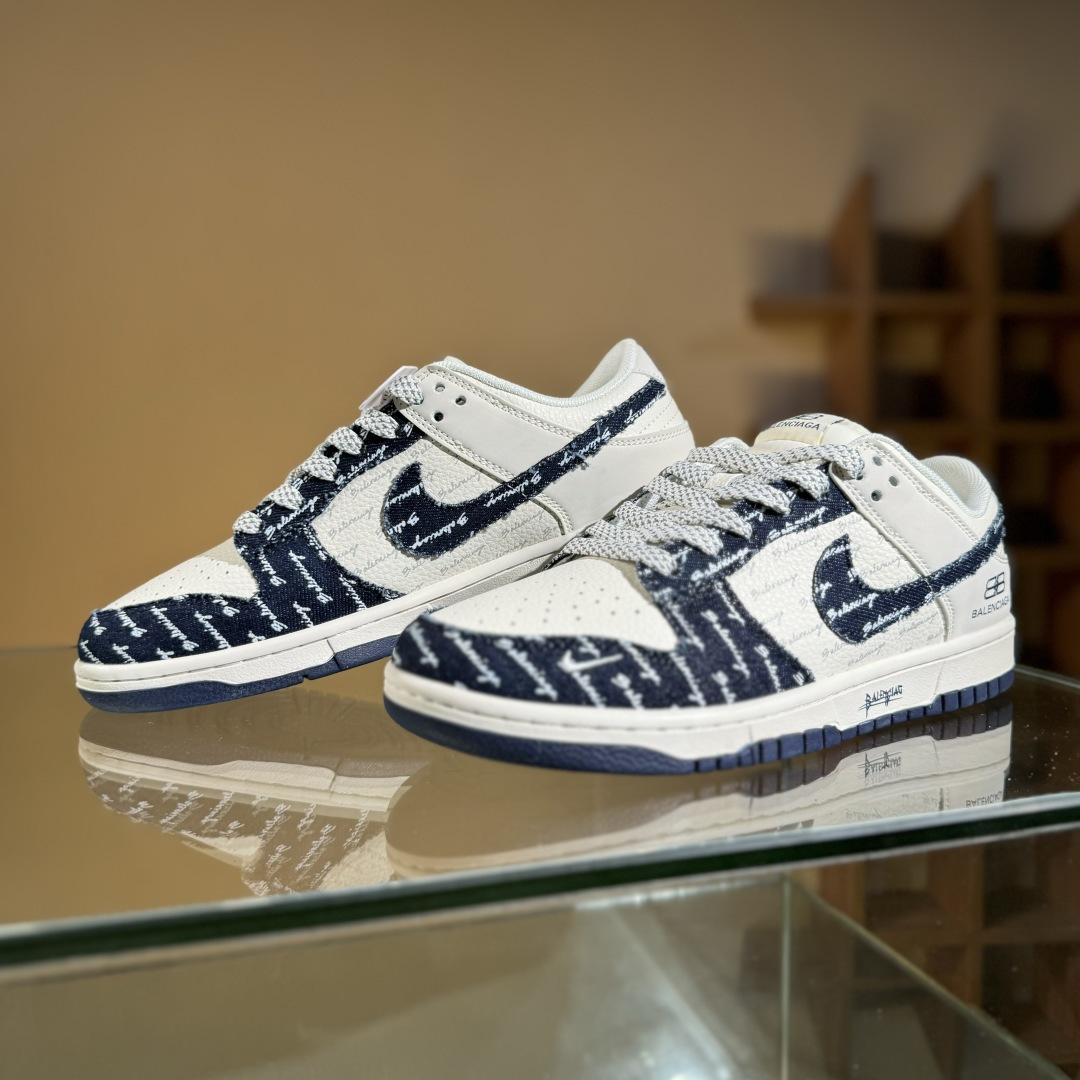 260 Nike SB Dunk Low x Balenciaga 黑白小勾满天星 XD1588-231-Chinese UA Cheap High Quatity Brand Clothes Bags handbags Sneakers wholesale wholesaler seller from China Factory suppliers Fashion Clothing Shoes best Quality Beautiful Price 260 Nike SB Dunk Low x Balenciaga 黑白小勾满天星 XD1588-231