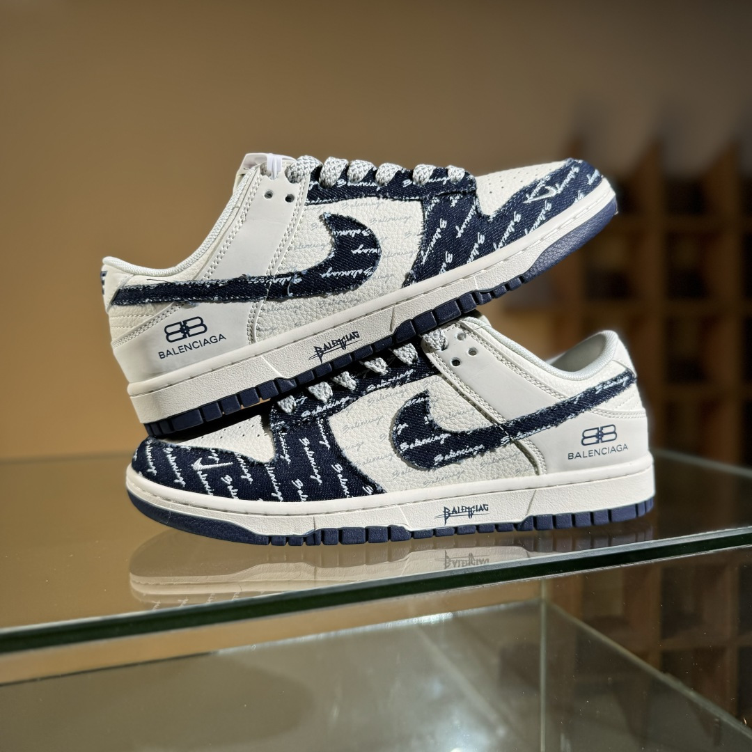 260 Nike SB Dunk Low x Balenciaga 黑白小勾满天星 XD1588-231-Chinese UA Cheap High Quatity Brand Clothes Bags handbags Sneakers wholesale wholesaler seller from China Factory suppliers Fashion Clothing Shoes best Quality Beautiful Price 260 Nike SB Dunk Low x Balenciaga 黑白小勾满天星 XD1588-231