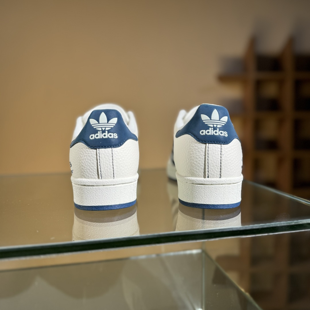 240 Adidas originals SUPERSTAR “巴黎世家联名---奶白蓝”高端定制 低帮休闲板鞋 QF5805-Chinese UA Cheap High Quatity Brand Clothes Bags handbags Sneakers wholesale wholesaler seller from China Factory suppliers Fashion Clothing Shoes best Quality Beautiful Price 240 Adidas originals SUPERSTAR “巴黎世家联名---奶白蓝”高端定制 低帮休闲板鞋 QF5805