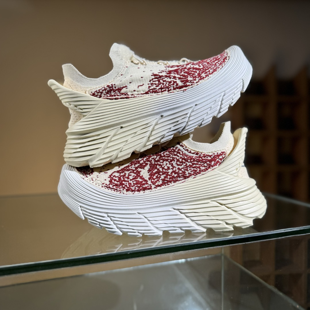 200 HOKA U RESTORE CHUKKA PARIA FARZANEH 一脚蹬徒步舒适缓震运动鞋 1169090/CRM-Chinese UA Cheap High Quatity Brand Clothes Bags handbags Sneakers wholesale wholesaler seller from China Factory suppliers Fashion Clothing Shoes best Quality Beautiful Price 200 HOKA U RESTORE CHUKKA PARIA FARZANEH 一脚蹬徒步舒适缓震运动鞋 1169090/CRM