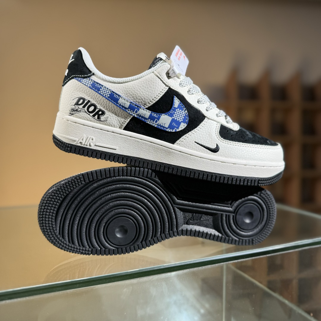 260 Nike Air Force 1 Low 07 x DIOR 白黑蓝小勾满天星 HS8068-044-Chinese UA Cheap High Quatity Brand Clothes Bags handbags Sneakers wholesale wholesaler seller from China Factory suppliers Fashion Clothing Shoes best Quality Beautiful Price 260 Nike Air Force 1 Low 07 x DIOR 白黑蓝小勾满天星 HS8068-044