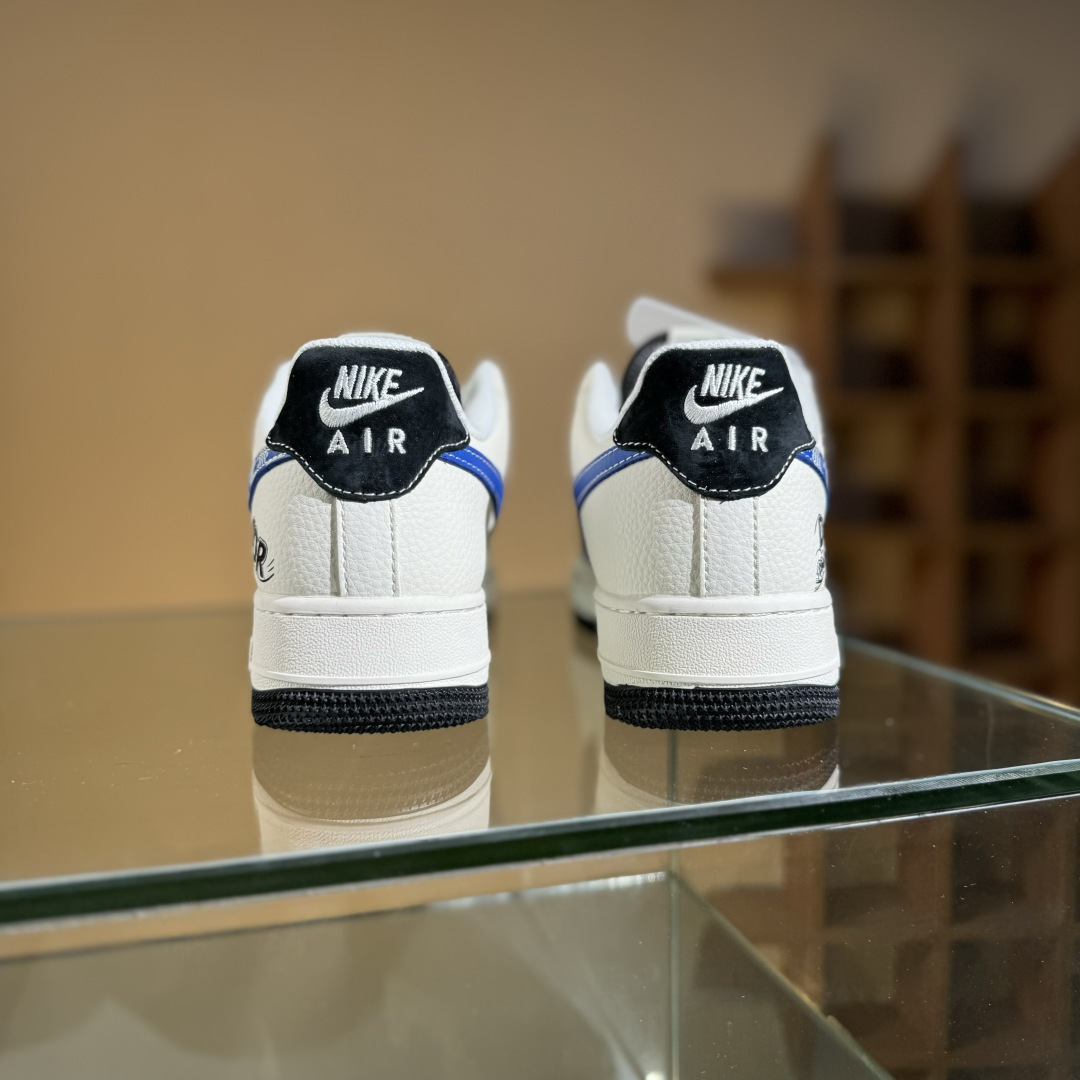 260 Nike Air Force 1 Low 07 x DIOR 白黑蓝小勾满天星 HS8068-044-Chinese UA Cheap High Quatity Brand Clothes Bags handbags Sneakers wholesale wholesaler seller from China Factory suppliers Fashion Clothing Shoes best Quality Beautiful Price 260 Nike Air Force 1 Low 07 x DIOR 白黑蓝小勾满天星 HS8068-044