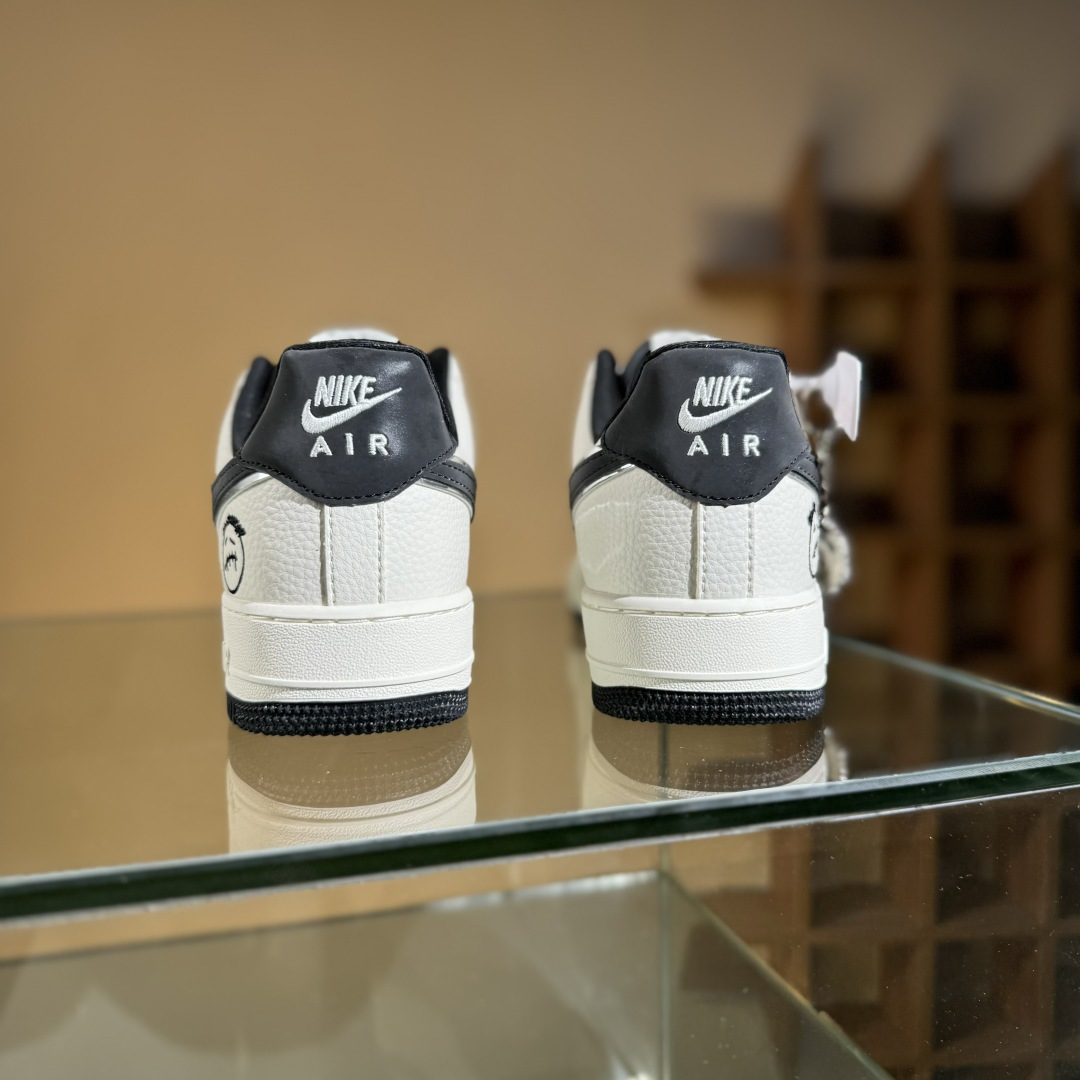 260 Nike Air Force 1 Low 07 白黑小勾 DF0188-072-Chinese UA Cheap High Quatity Brand Clothes Bags handbags Sneakers wholesale wholesaler seller from China Factory suppliers Fashion Clothing Shoes best Quality Beautiful Price 260 Nike Air Force 1 Low 07 白黑小勾 DF0188-072