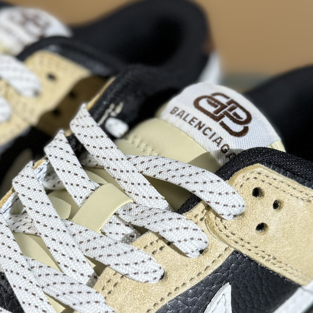 260 Nike SB Dunk Low x Balenciaga 棕黑小勾满天星 FX1588-313-Chinese UA Cheap High Quatity Brand Clothes Bags handbags Sneakers wholesale wholesaler seller from China Factory suppliers Fashion Clothing Shoes best Quality Beautiful Price 260 Nike SB Dunk Low x Balenciaga 棕黑小勾满天星 FX1588-313