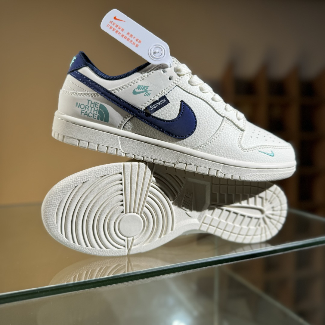 260 Nike SB Dunk Low x The North Face 白蓝双小勾 XD1588-224-Chinese UA Cheap High Quatity Brand Clothes Bags handbags Sneakers wholesale wholesaler seller from China Factory suppliers Fashion Clothing Shoes best Quality Beautiful Price 260 Nike SB Dunk Low x The North Face 白蓝双小勾 XD1588-224
