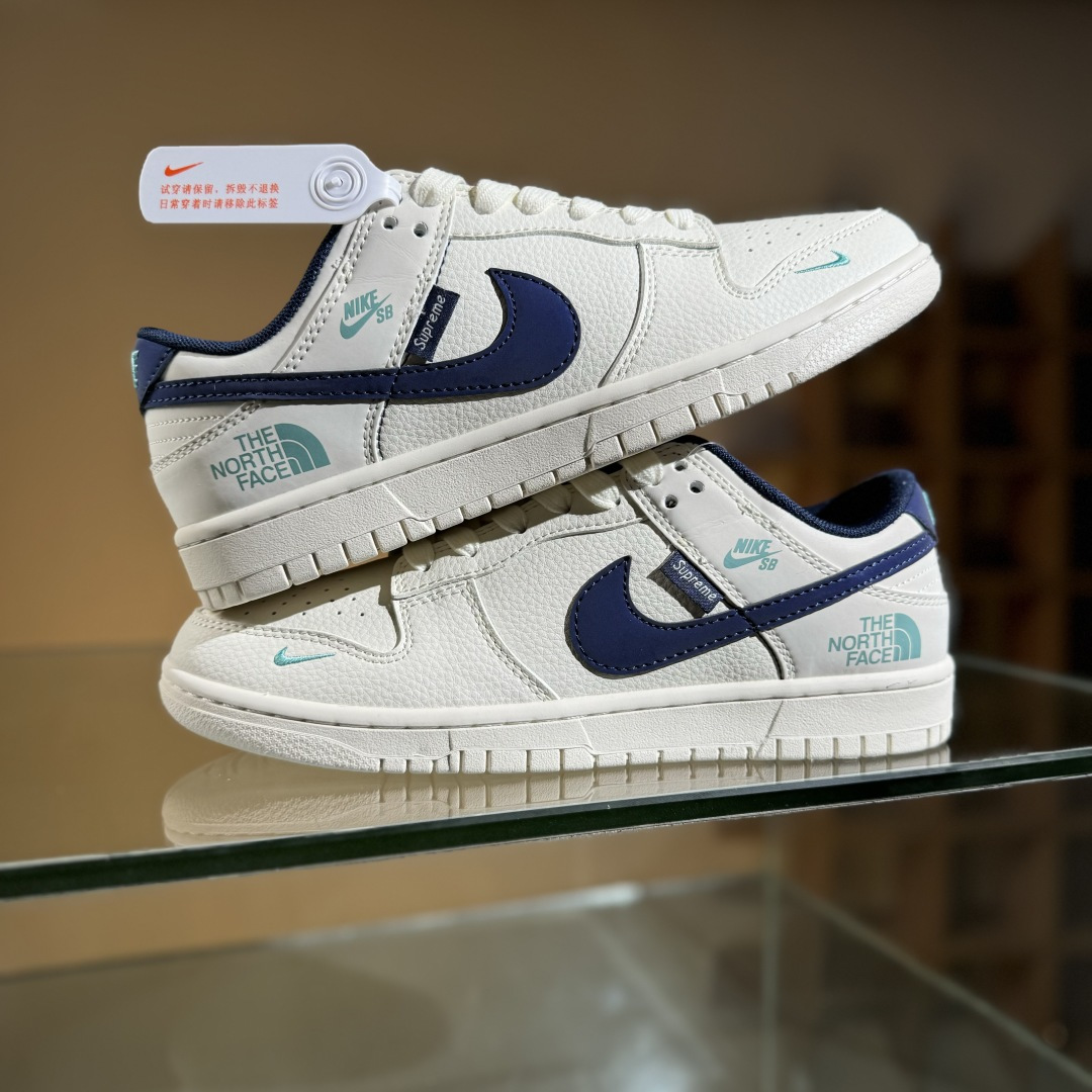 260 Nike SB Dunk Low x The North Face 白蓝双小勾 XD1588-224-Chinese UA Cheap High Quatity Brand Clothes Bags handbags Sneakers wholesale wholesaler seller from China Factory suppliers Fashion Clothing Shoes best Quality Beautiful Price 260 Nike SB Dunk Low x The North Face 白蓝双小勾 XD1588-224