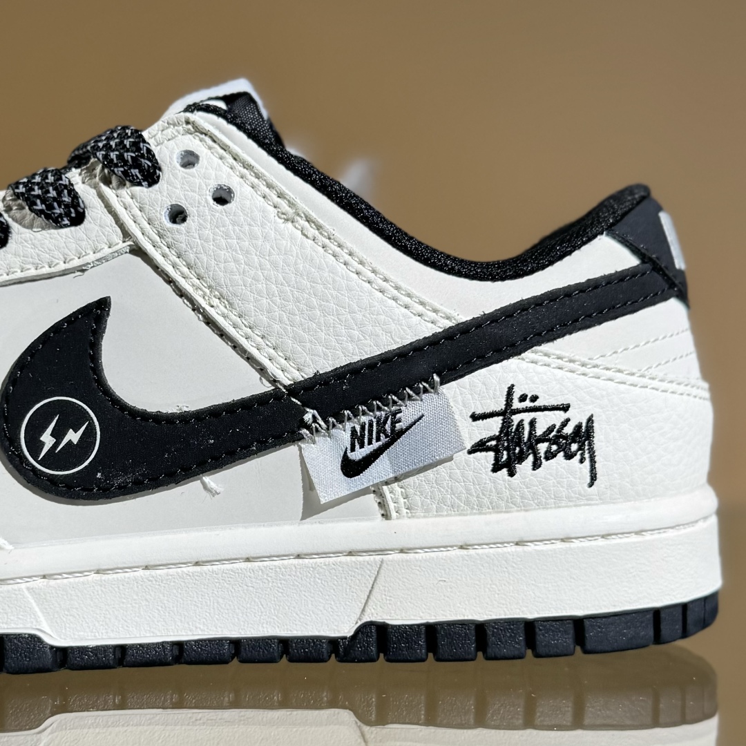 280 Nike Air Force 1 Low 07 x Stussy 白黑闪电满天星 QW5836-018