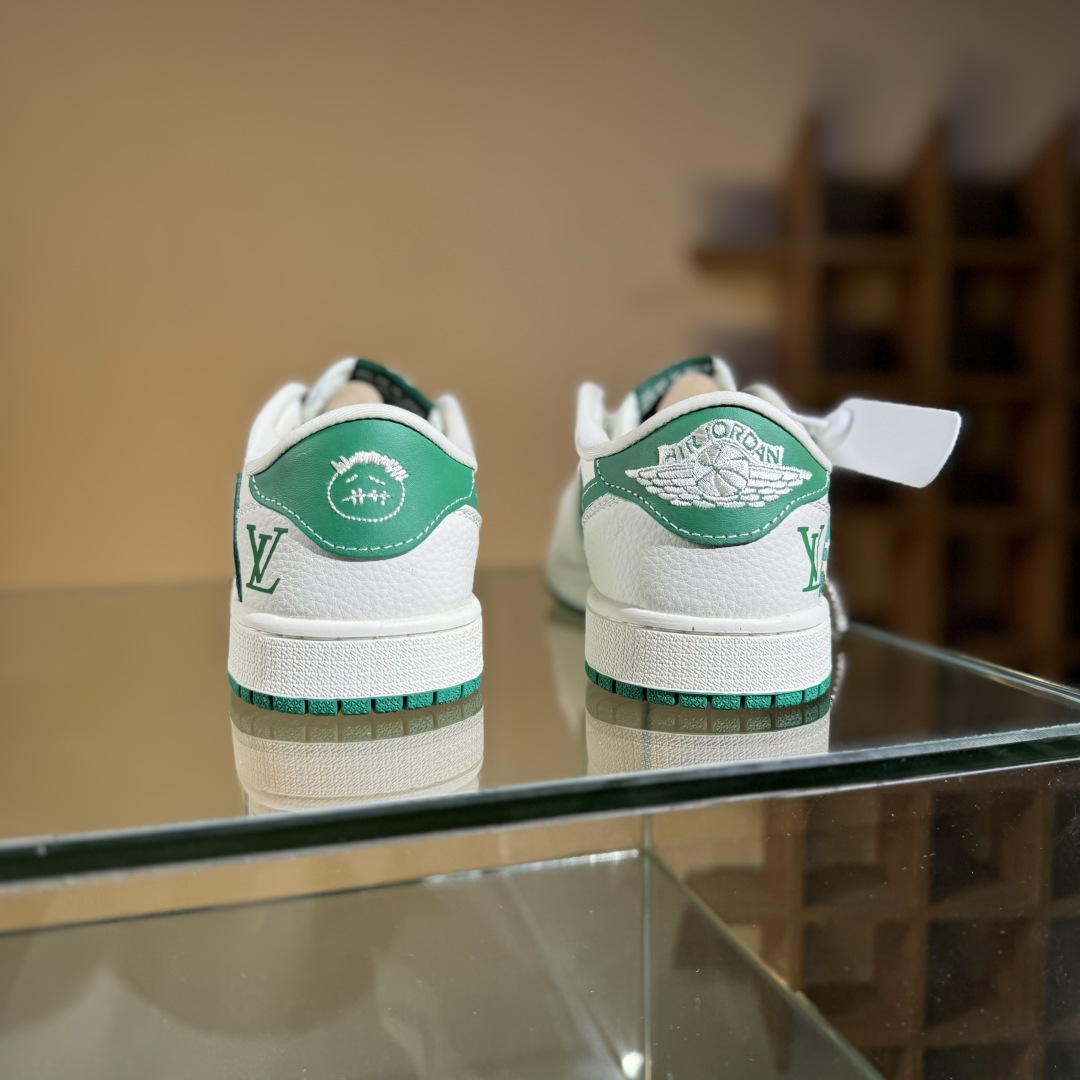 280 Travis Scott x Nike Air Jordan 1 Low x Louis Vuitton Air Jordan 1 Low 反转白绿满印倒钩 XS2025-064