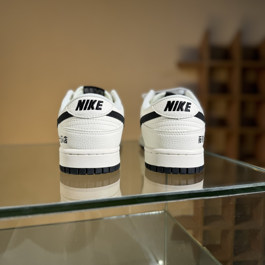 260 Nike SB Dunk Low 藤原豆腐店 白黑三小勾 XD1588-225-Chinese UA Cheap High Quatity Brand Clothes Bags handbags Sneakers wholesale wholesaler seller from China Factory suppliers Fashion Clothing Shoes best Quality Beautiful Price 260 Nike SB Dunk Low 藤原豆腐店 白黑三小勾 XD1588-225