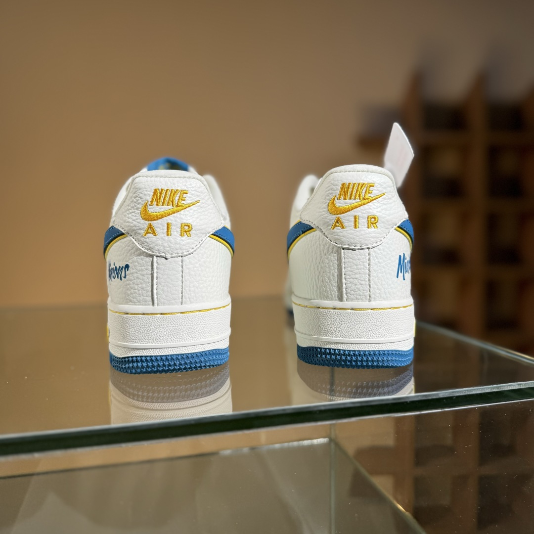 260 Nike Air Force 1'07 Low 小黄人 白蓝金韵 空军一号低帮休闲板鞋 SC0601-566-Chinese UA Cheap High Quatity Brand Clothes Bags handbags Sneakers wholesale wholesaler seller from China Factory suppliers Fashion Clothing Shoes best Quality Beautiful Price 260 Nike Air Force 1'07 Low 小黄人 白蓝金韵 空军一号低帮休闲板鞋 SC0601-566