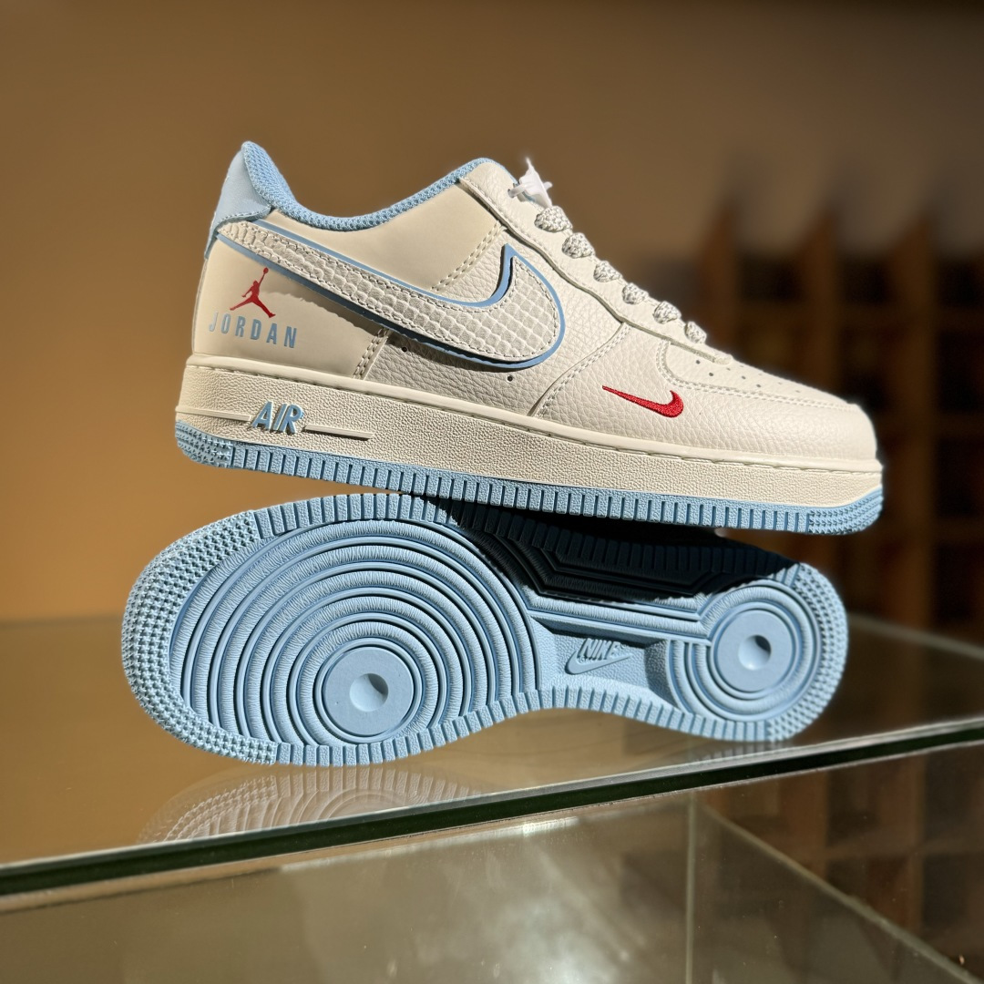 260 Nike Air Force 1'07 Low 飞人 空军一号定制休闲板鞋 CS5288-029-Chinese UA Cheap High Quatity Brand Clothes Bags handbags Sneakers wholesale wholesaler seller from China Factory suppliers Fashion Clothing Shoes best Quality Beautiful Price 260 Nike Air Force 1'07 Low 飞人 空军一号定制休闲板鞋 CS5288-029