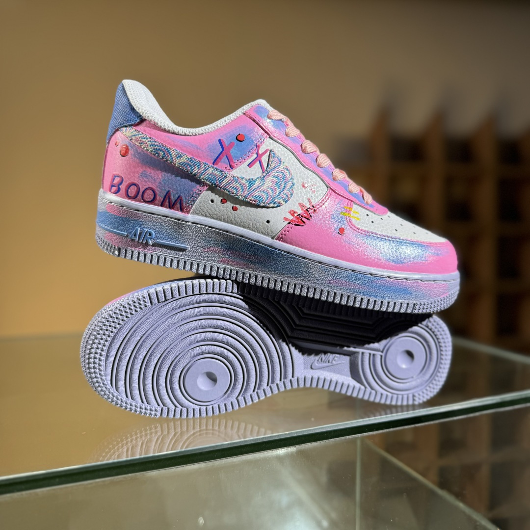 260 Nike Air Force 1'07 Low ”Pink Daisy Nebula” 手绘涂鸦 粉黛星云 空军一号定制休闲板鞋 CZ0377-202-Chinese UA Cheap High Quatity Brand Clothes Bags handbags Sneakers wholesale wholesaler seller from China Factory suppliers Fashion Clothing Shoes best Quality Beautiful Price 260 Nike Air Force 1'07 Low ”Pink Daisy Nebula” 手绘涂鸦 粉黛星云 空军一号定制休闲板鞋 CZ0377-202