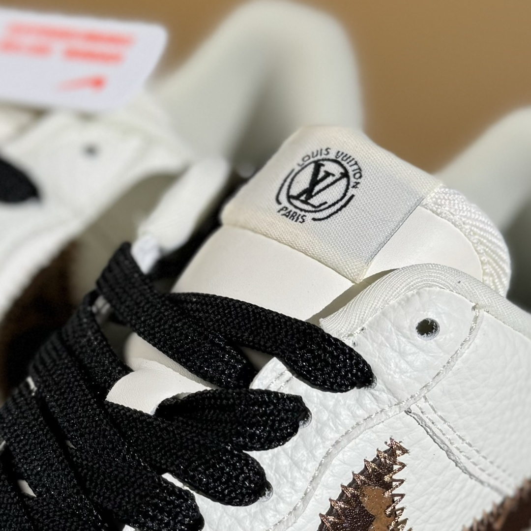 260 Nike Air Force 1'07 Low LV联名 素白雅棕 空军一号定制休闲板鞋 SC0601-559-Chinese UA Cheap High Quatity Brand Clothes Bags handbags Sneakers wholesale wholesaler seller from China Factory suppliers Fashion Clothing Shoes best Quality Beautiful Price 260 Nike Air Force 1'07 Low LV联名 素白雅棕 空军一号定制休闲板鞋 SC0601-559