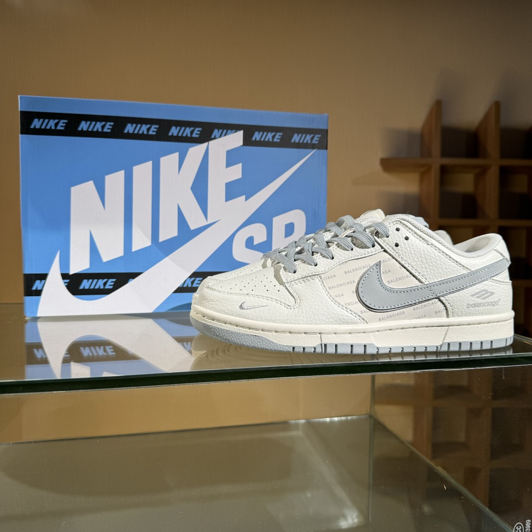 260 Nike SB Dunk Low x Balenciaga 白灰小钩 FX1588-312