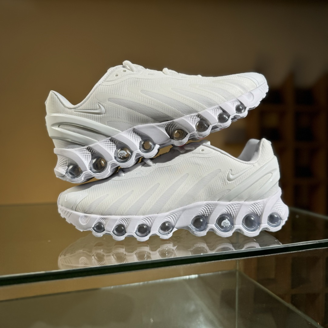 190 Nike Air Max DN8 复古减震气垫跑鞋 HF5509-900-Chinese UA Cheap High Quatity Brand Clothes Bags handbags Sneakers wholesale wholesaler seller from China Factory suppliers Fashion Clothing Shoes best Quality Beautiful Price 190 Nike Air Max DN8 复古减震气垫跑鞋 HF5509-900