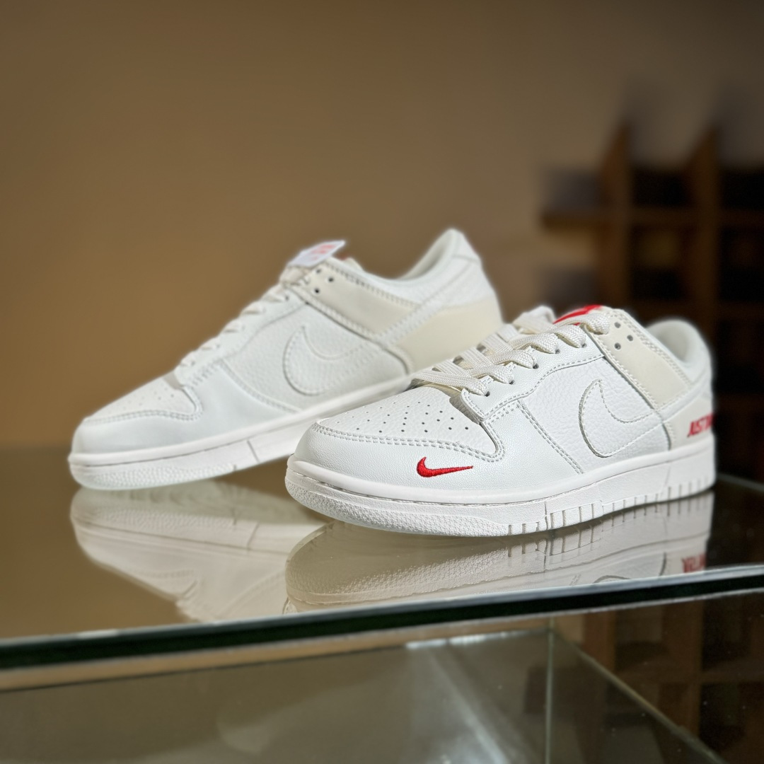 280 Nike SB Dunk Low x Just Do It 米白红小勾 CS1688-113-Chinese UA Cheap High Quatity Brand Clothes Bags handbags Sneakers wholesale wholesaler seller from China Factory suppliers Fashion Clothing Shoes best Quality Beautiful Price 280 Nike SB Dunk Low x Just Do It 米白红小勾 CS1688-113