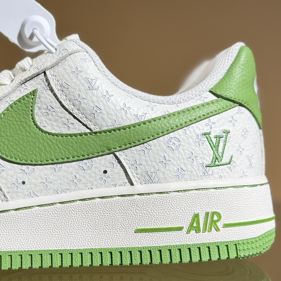 260 Nike Air Force 1 Low 07 x Louis Vuitton 白绿满印小勾 LW9279-016-Chinese UA Cheap High Quatity Brand Clothes Bags handbags Sneakers wholesale wholesaler seller from China Factory suppliers Fashion Clothing Shoes best Quality Beautiful Price 260 Nike Air Force 1 Low 07 x Louis Vuitton 白绿满印小勾 LW9279-016