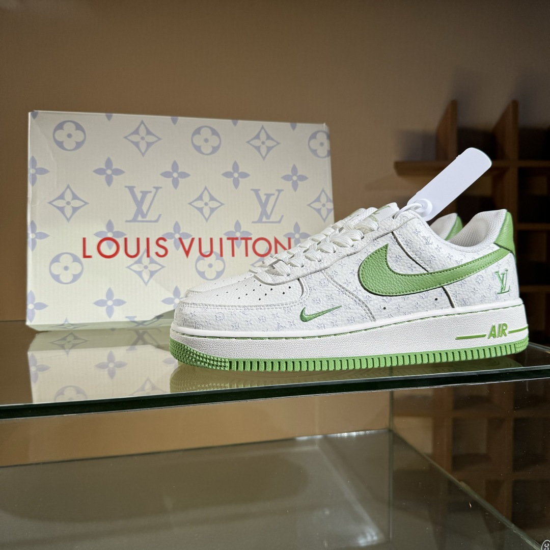 260 Nike Air Force 1 Low 07 x Louis Vuitton 白绿满印小勾 LW9279-016-Chinese UA Cheap High Quatity Brand Clothes Bags handbags Sneakers wholesale wholesaler seller from China Factory suppliers Fashion Clothing Shoes best Quality Beautiful Price 260 Nike Air Force 1 Low 07 x Louis Vuitton 白绿满印小勾 LW9279-016