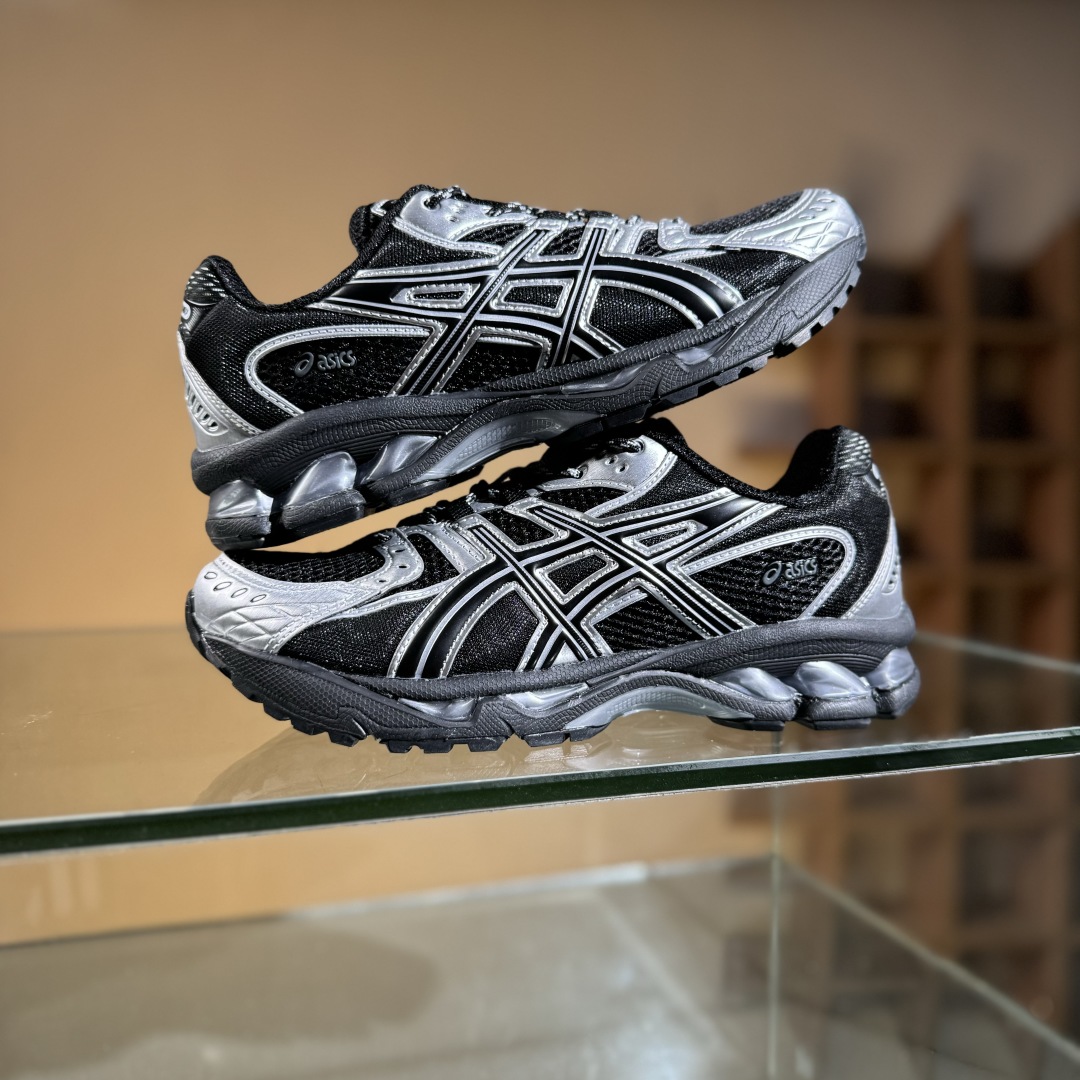 210 Asics GEL-Kahana NIMBUS 10.1 银 耐磨透气低帮休闲鞋 1203A820-001