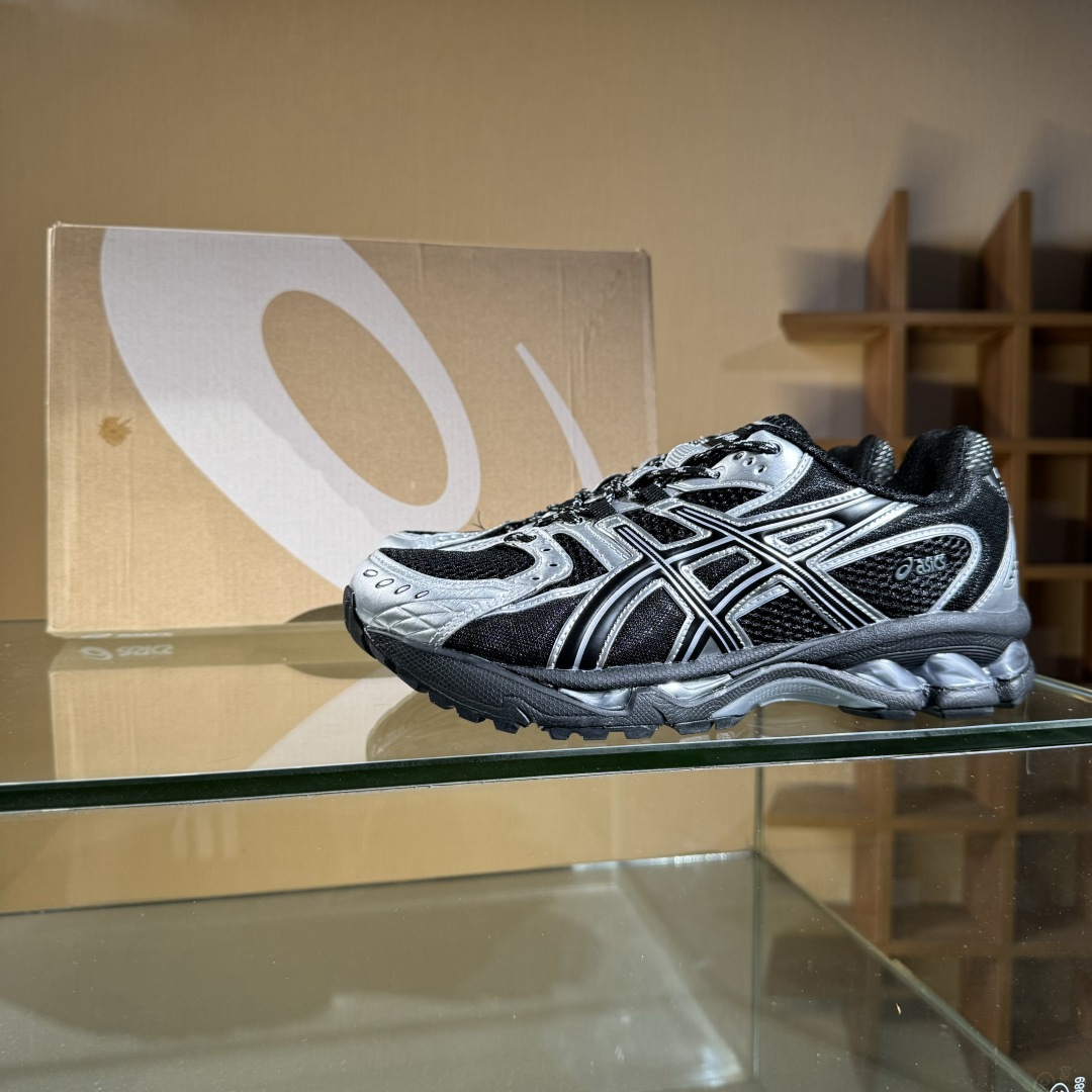 210 Asics GEL-Kahana NIMBUS 10.1 银 耐磨透气低帮休闲鞋 1203A820-001
