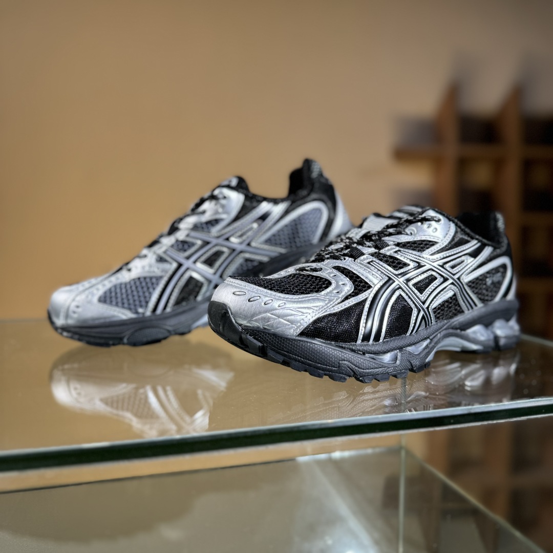 210 Asics GEL-Kahana NIMBUS 10.1 银 耐磨透气低帮休闲鞋 1203A820-001