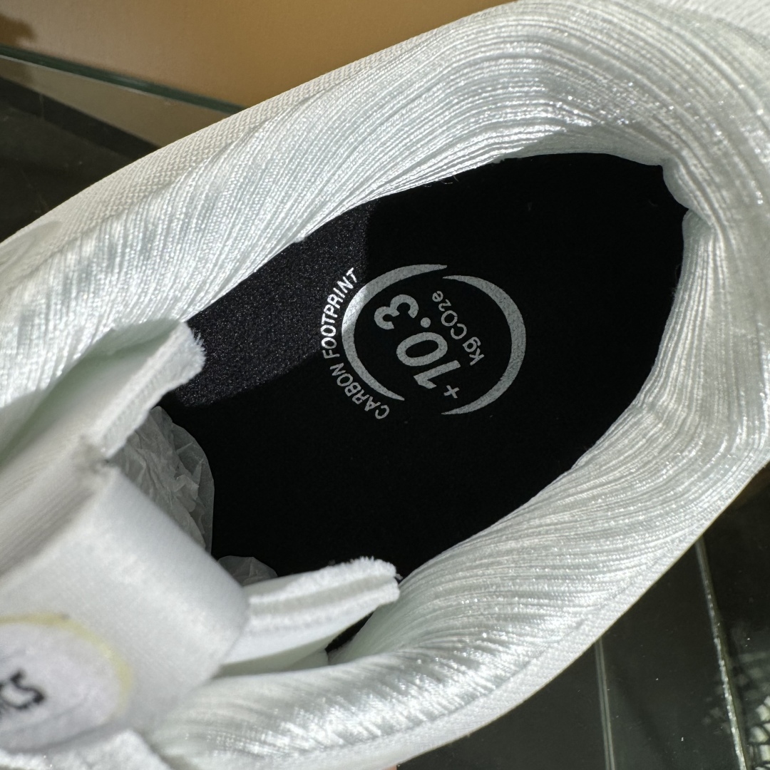 190 Asics Gel-Kayano 32 卡亚诺32代有氧轻量运动慢跑鞋  1012B838-401