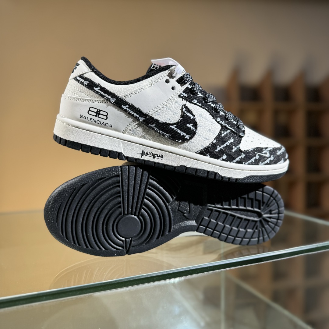 260 Nike SB Dunk Low x Balenciaga 黑白小勾满天星  XD1588-226