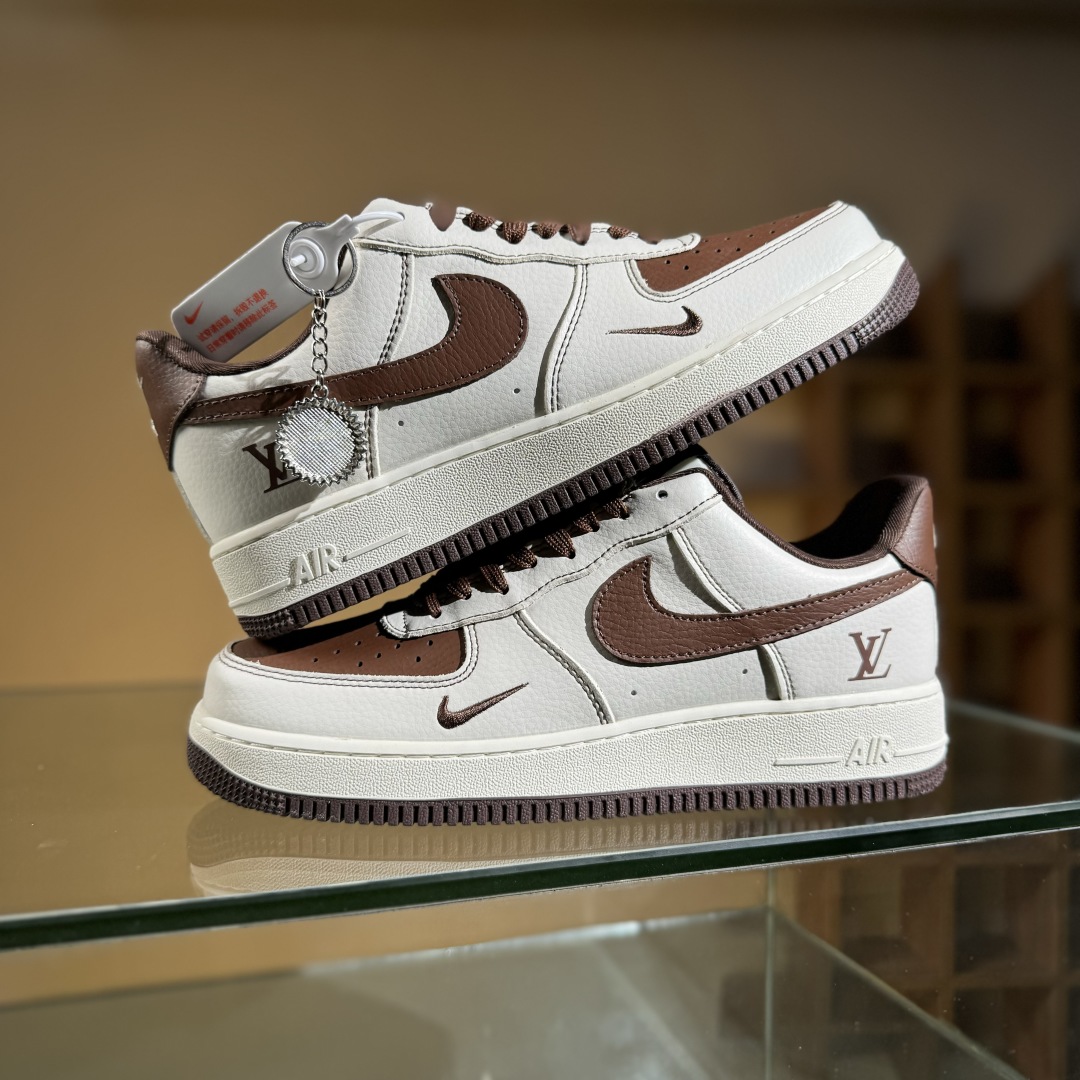 260 Nike Air Force 1'07 Low LV联名 巧克力勾 空军一号低帮休闲板鞋 KK1988-087