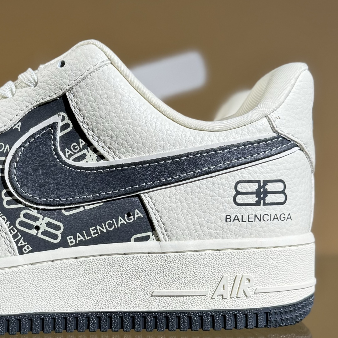 260 Nike Air Force 1'07 Low 巴黎世家联名 米黑涂鸦 空军一号低帮休闲板鞋 XL1978-103