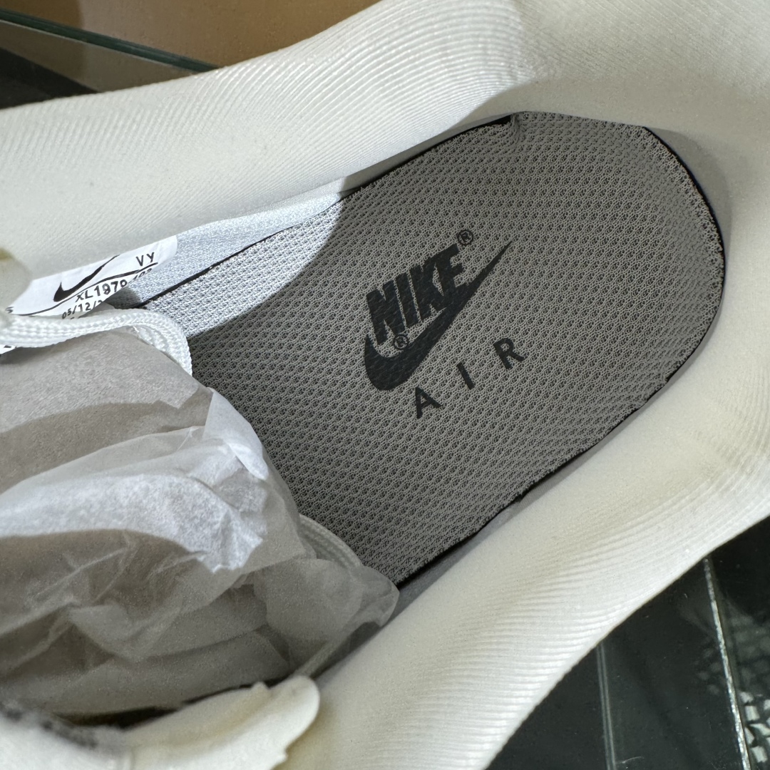 260 Nike Air Force 1'07 Low 巴黎世家联名 米黑涂鸦 空军一号低帮休闲板鞋 XL1978-103
