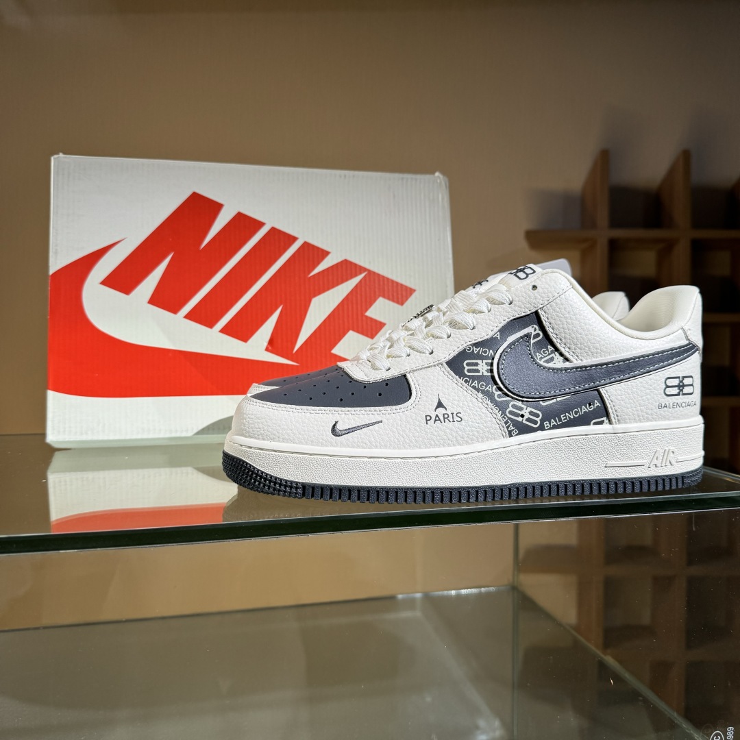 260 Nike Air Force 1'07 Low 巴黎世家联名 米黑涂鸦 空军一号低帮休闲板鞋 XL1978-103