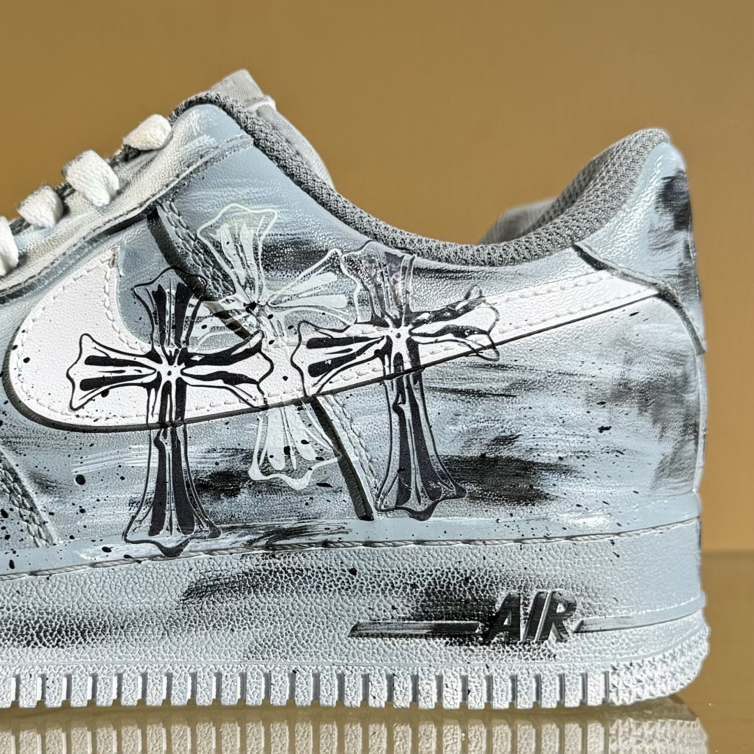 260 Nike Air Force 1 Low 克罗心涂鸦做旧 CW2288-111