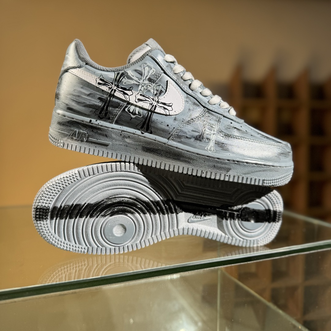 260 Nike Air Force 1 Low 克罗心涂鸦做旧 CW2288-111
