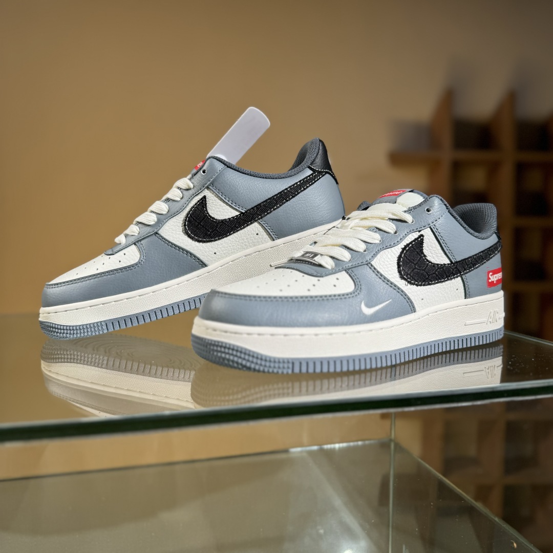 260 Nike Air Force 1 Low 07 x Supreme 灰白小勾  HS8068-046