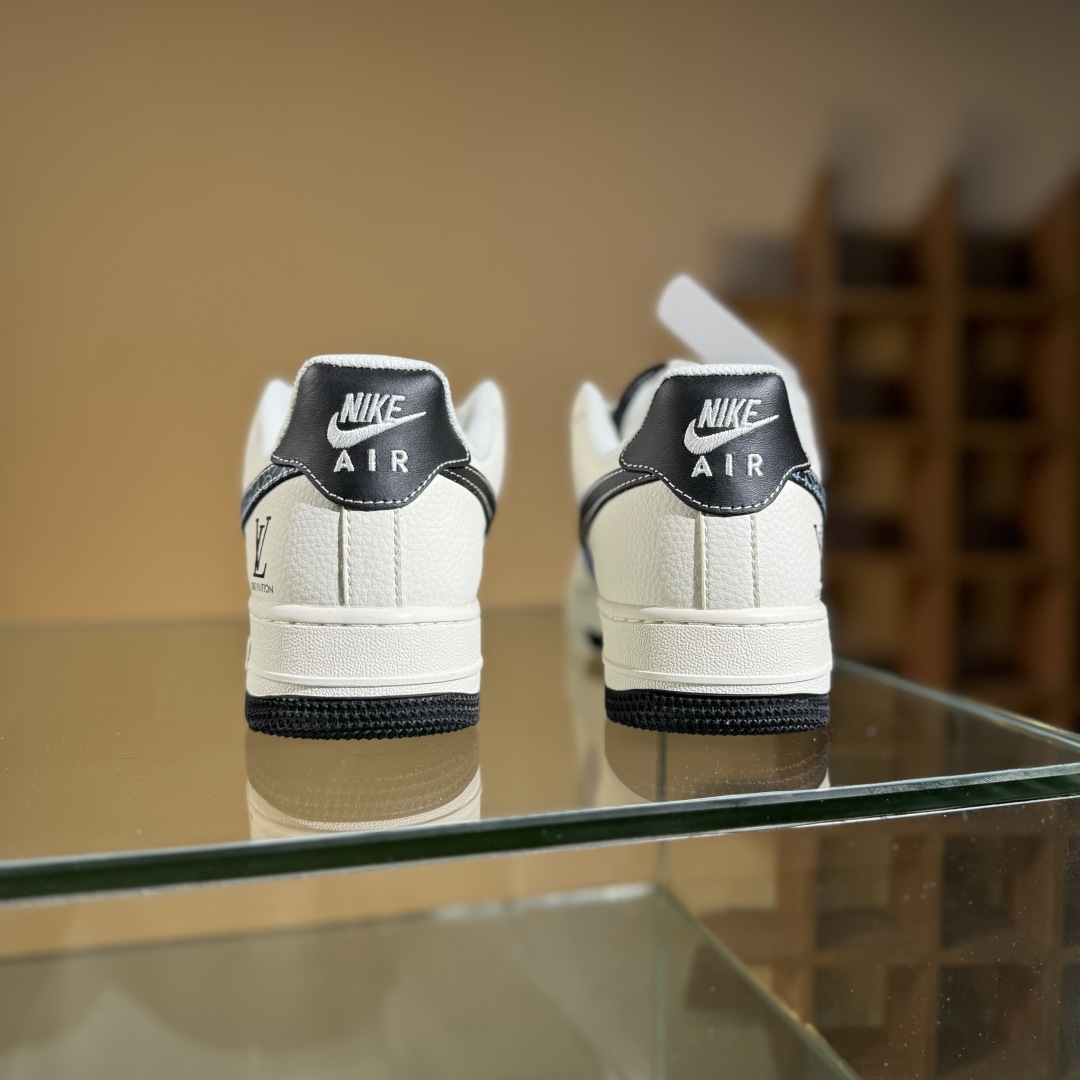 260 Nike Air Force 1 Low 07 x Louis Vuitt白蓝小勾满天星 HS8068-049