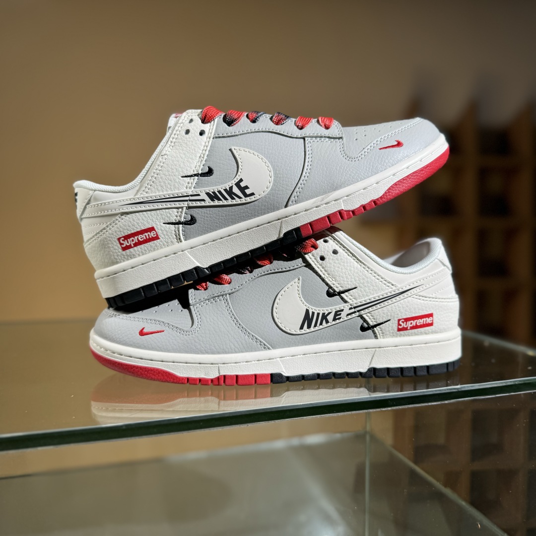 280 Nike SB Dunk Low Supreme联名 双拼米灰三勾 高端定制 低帮休闲板鞋 QW5836-010