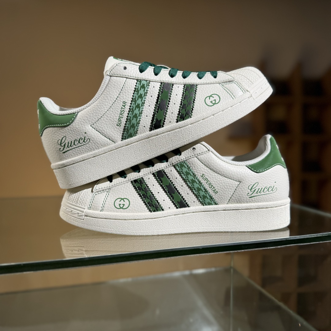 240 AdidOriginals Superstar 阿迪达斯 三叶草 贝壳头’DIY’系列低帮经典百搭休闲运动板鞋  DS0022