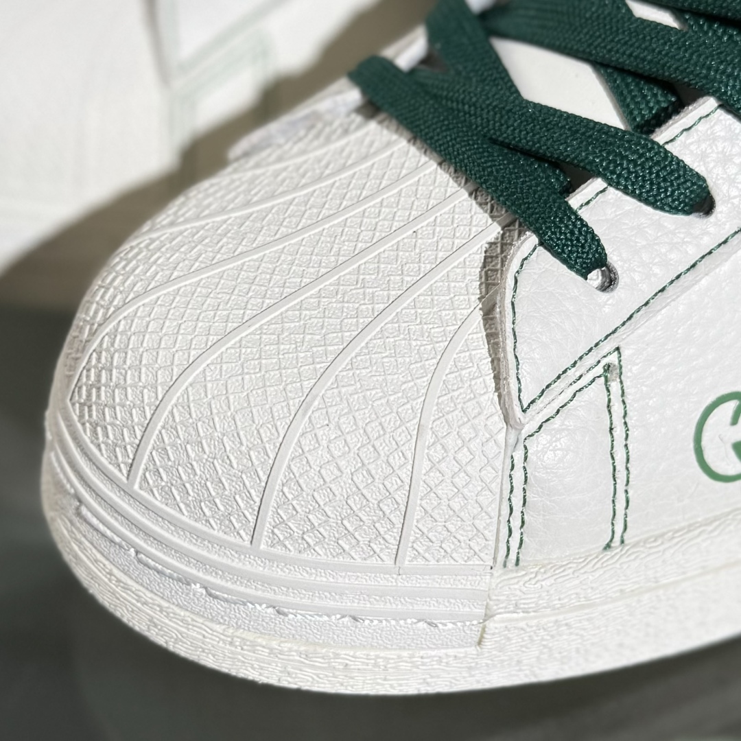 240 AdidOriginals Superstar 阿迪达斯 三叶草 贝壳头’DIY’系列低帮经典百搭休闲运动板鞋  DS0022