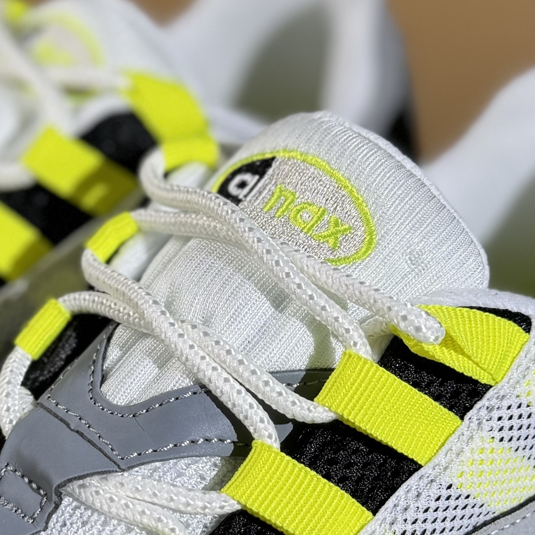 260 EM版 NK Air Max 95 低帮休闲运动板鞋 CT1689-001