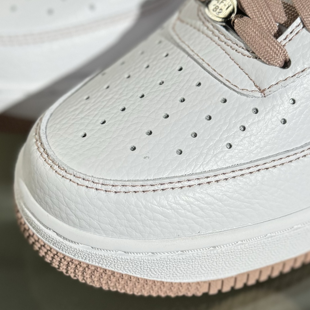 200 Air Force 1 '07 Low 白粉小银钩  IB6543-100