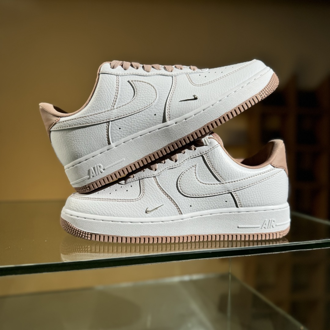 200 Air Force 1 '07 Low 白粉小银钩  IB6543-100